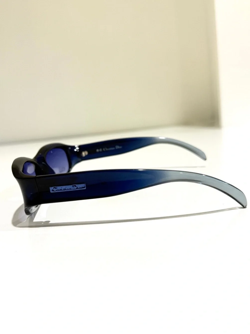 Vtg Christian Dior Chrystel 54Z Blue Gradient Sunglasses Y2K Deadstock Full Set